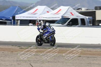 media/Oct-05-2025-CVMA (Sun) [[beeef4f201]]/Race 2-Supersport Middleweight/